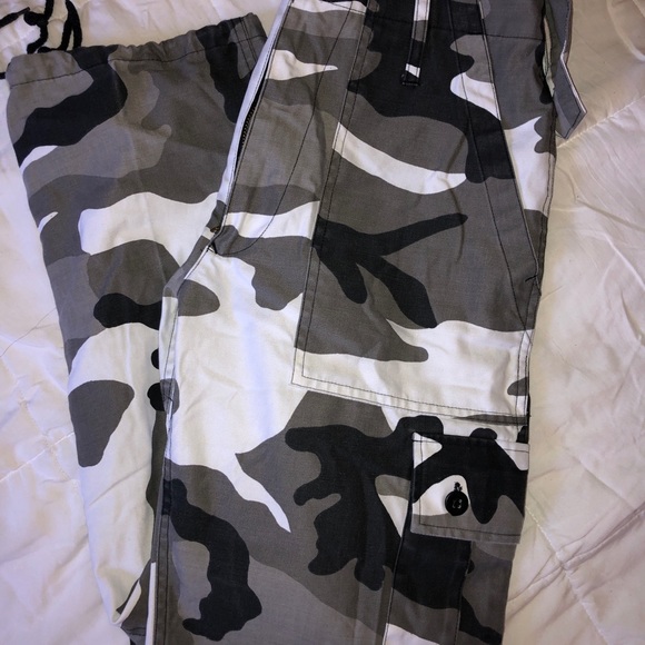 Army pants - Picture 5 of 10